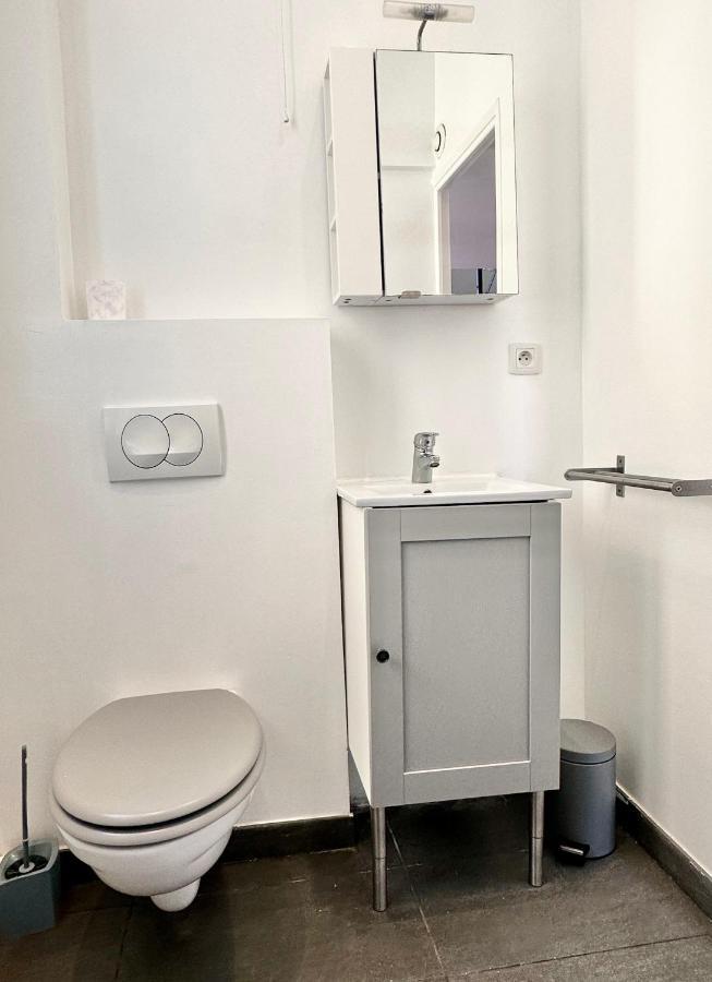 Studio Avec Clim A 100M Plage - 15Min Centre Ville Nizza Kültér fotó